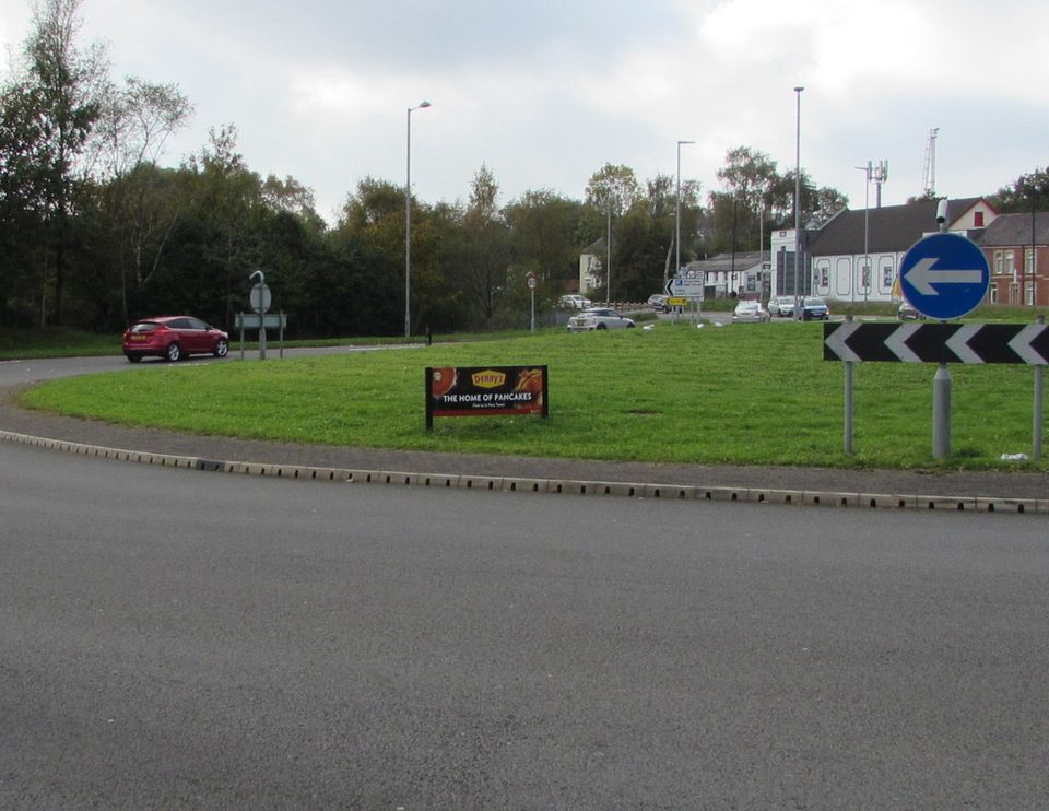 Denny’s-reklám Swansea-ben, Európa egyetlen Denny’sének városában