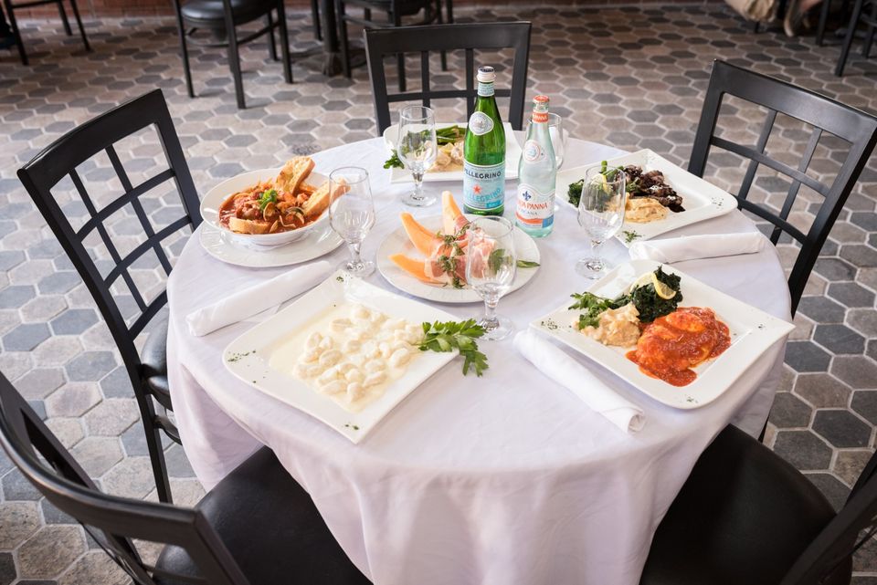 A table set at El Barzon