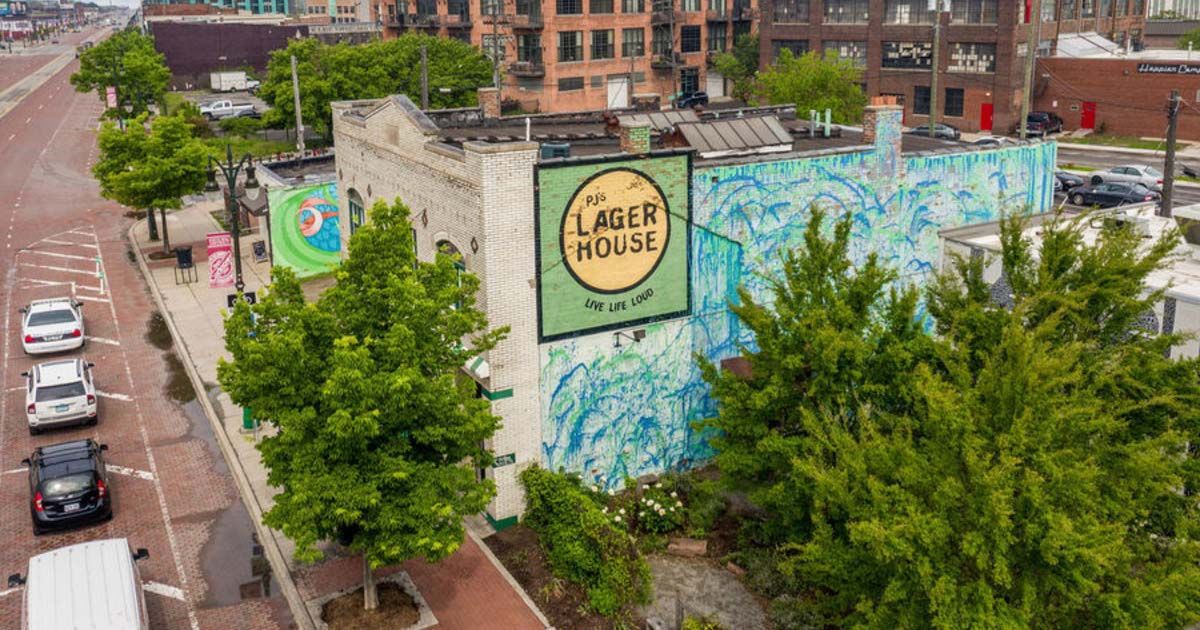 A Lager House épülete