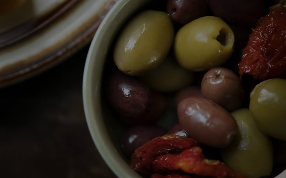 Toasted Oak Grill & Market: The Toasted Oak market with wine and charcuterie