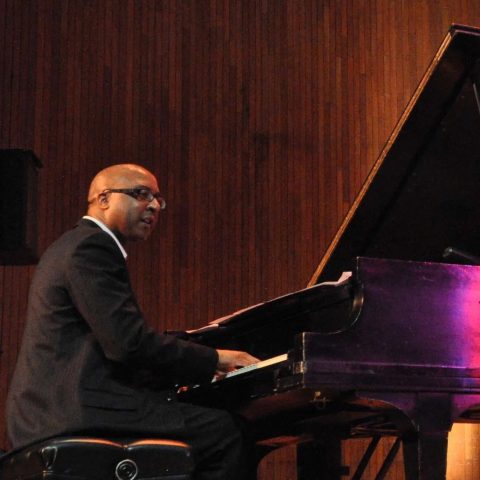 Xavier Davis Quartet — Organizer image