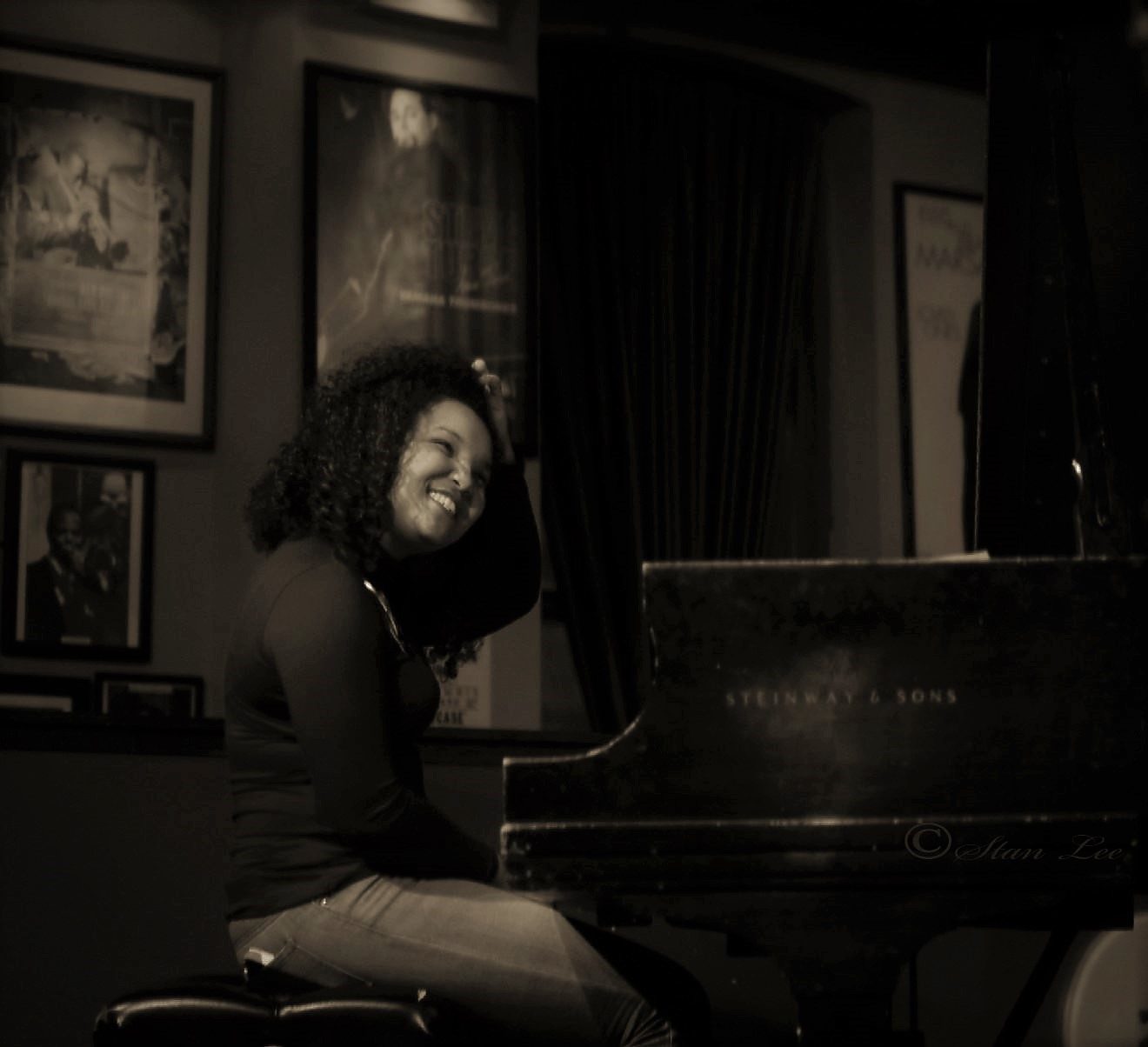 Alexis Lombre Trio — Organizer image