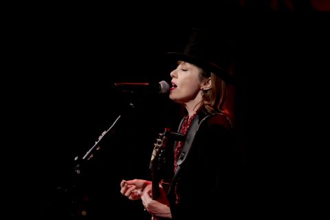 Suzanne Vega – régi, új és más dalok — Szervezői kép