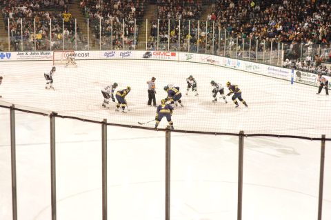 Egyetemi gyeplabda: Michigan State–Longwood (Alumni Day) — Szervezői kép