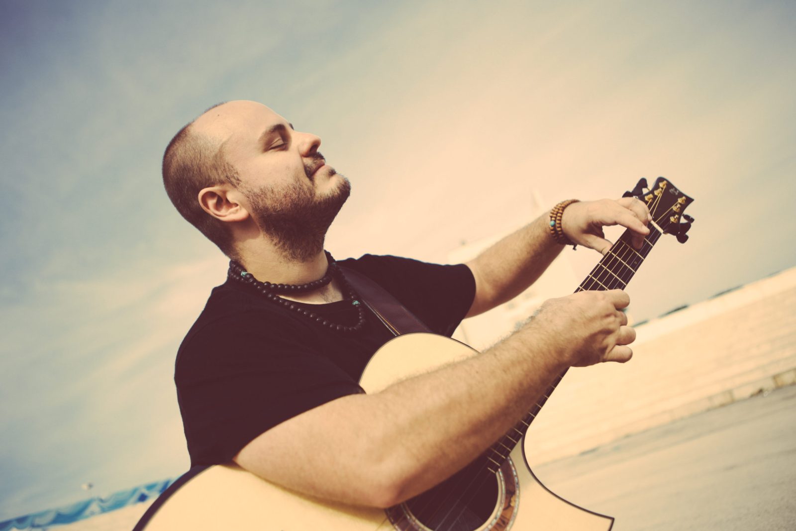 Andy McKee — Organizer image