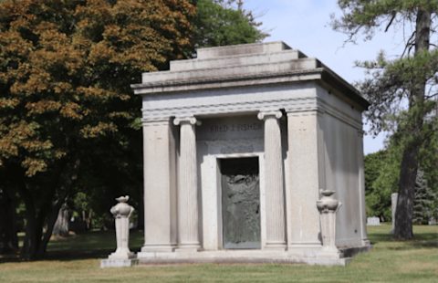 Preservation Detroit: Holy Sepulchre Cemetery Tour 2026