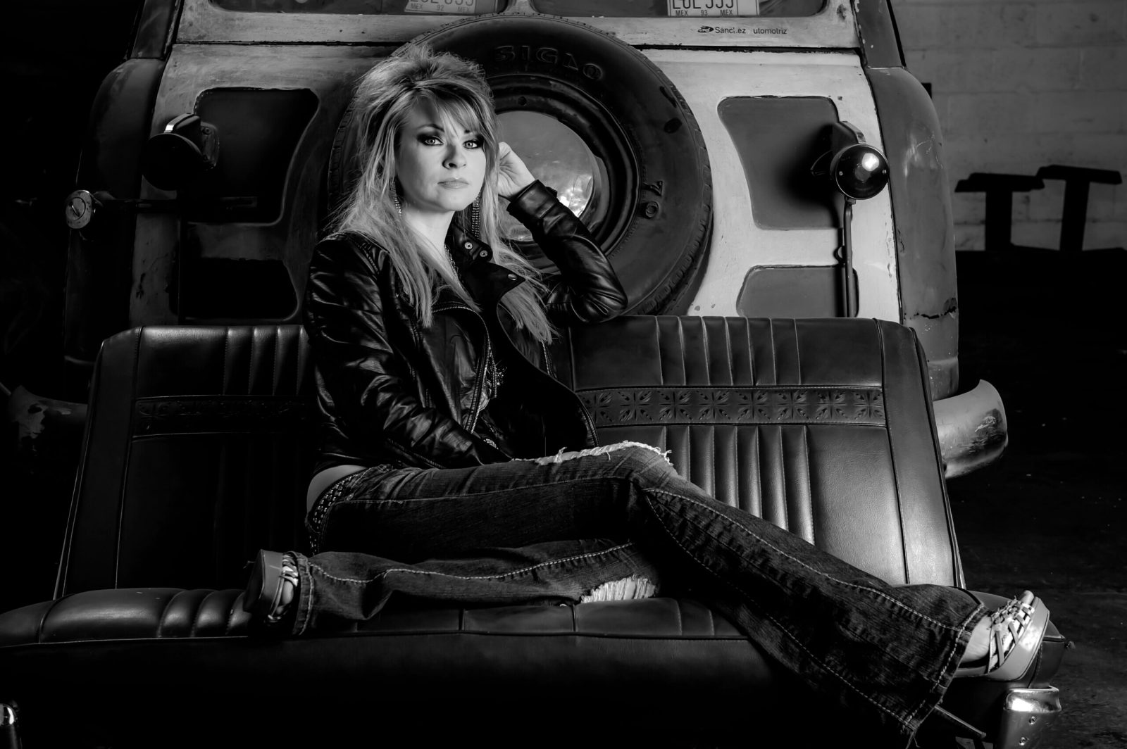 Jennifer Westwood and The Handsome Devils — Organizer image