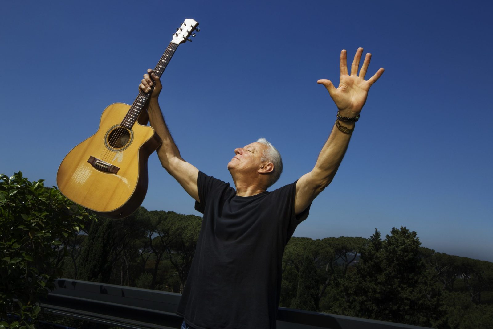 Tommy Emmanuel CGP – Living In The Light Tour — Organizer image