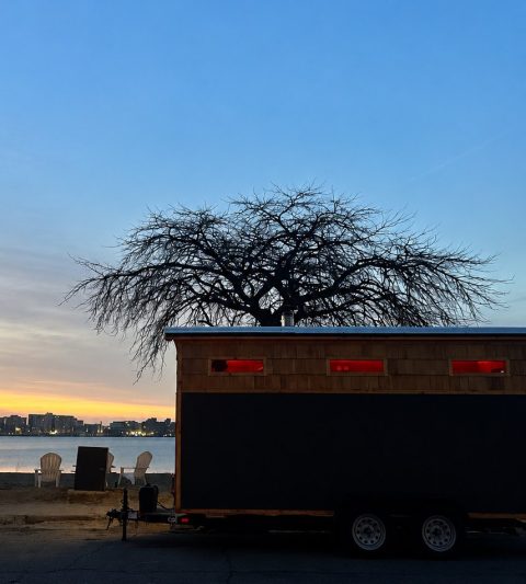 Fatüzelésű szauna a Belle Isle Beachen