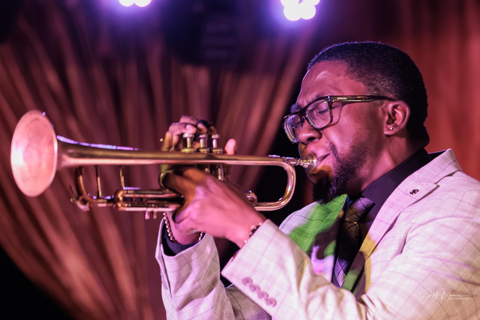 Jauron Perry feat. Kevin Brewster and Redwood — Organizer image