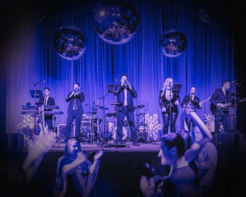 A Night Out with Brena: a party band and happy hour at the Frauenthal Theater — Organizer image