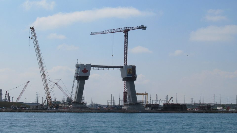 A kanadai pilon építése, 2021