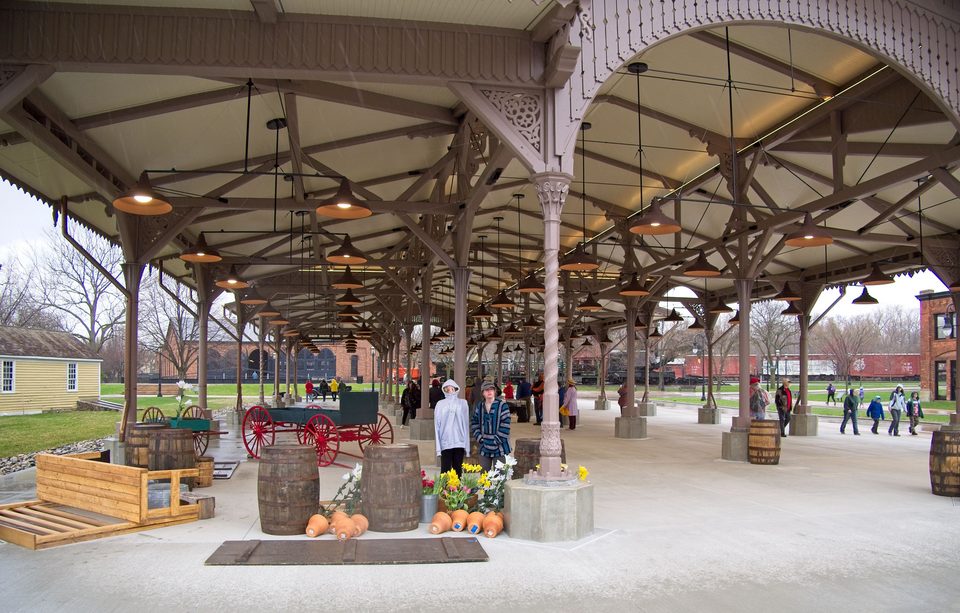 A detroiti Central Market 1860-ban épült zöldségcsarnoka, újjáépítve a Greenfield Village-ben, 2022 áprilisában