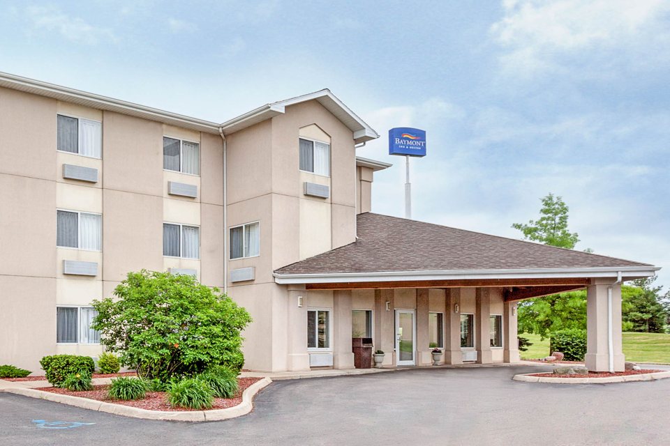 The three-storey hotel with its entrance canopy