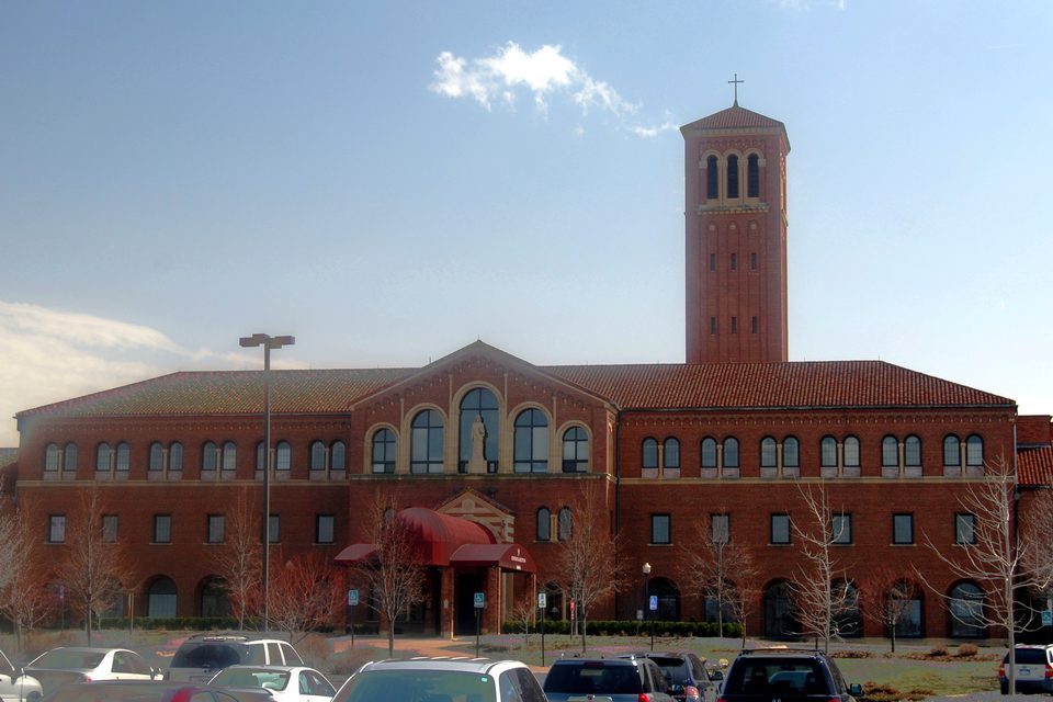 Saint John's Resort — exterior