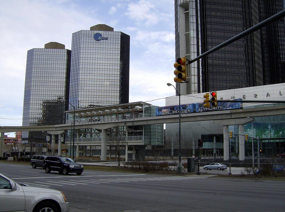 Renaissance Center station in 2007, after its 2004 rebuild