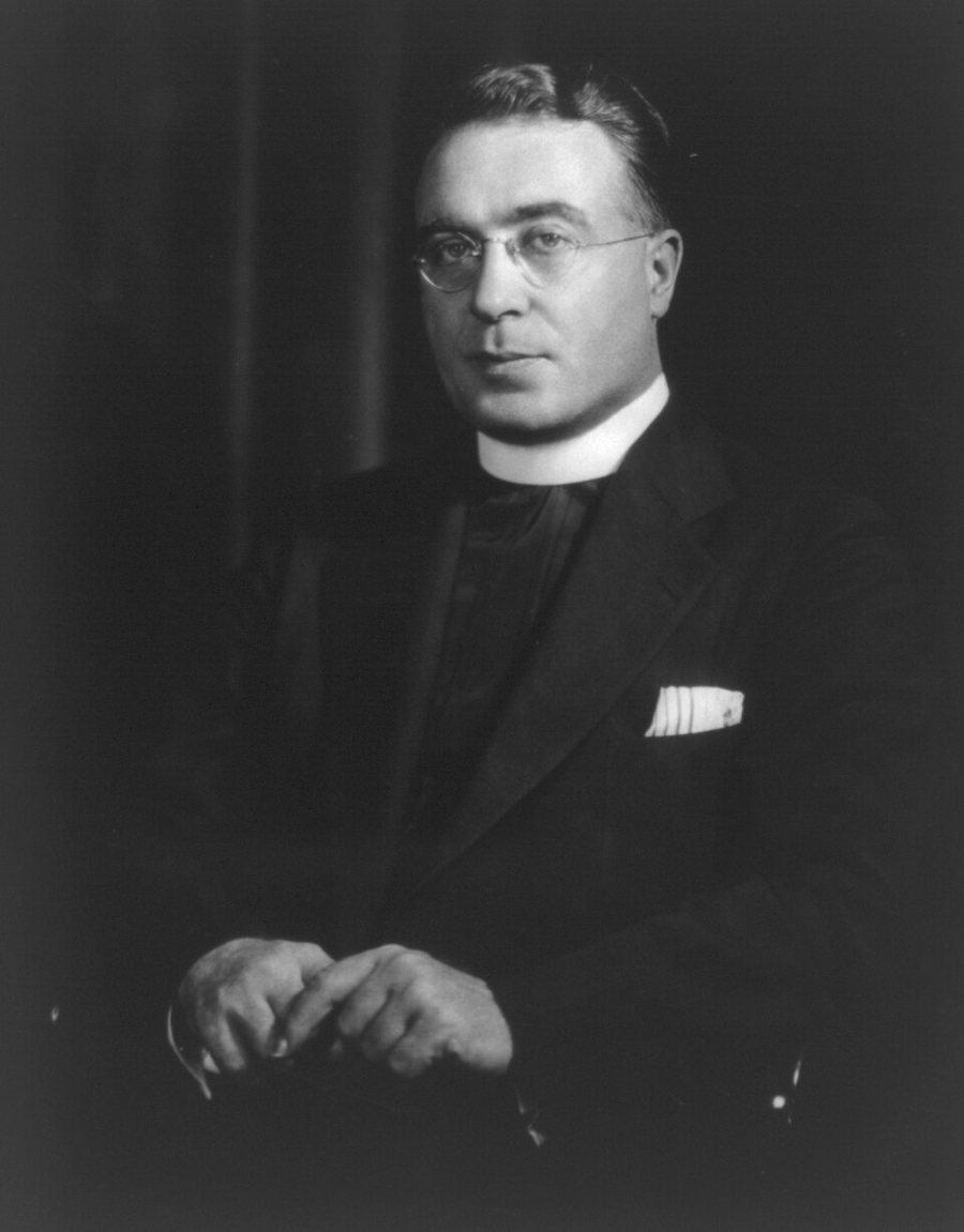 Charles Coughlin portréja