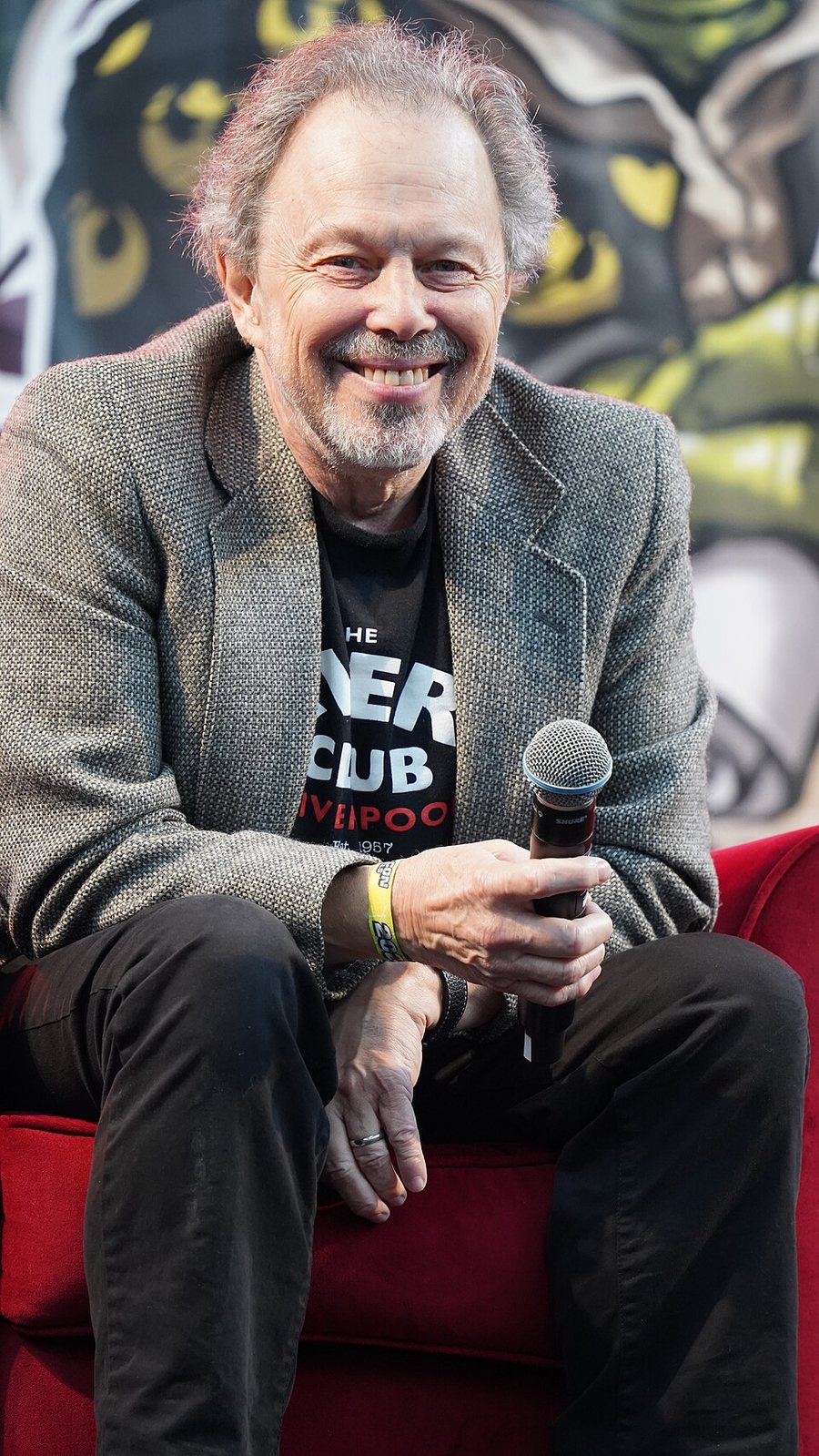 Portrait of Curtis Armstrong