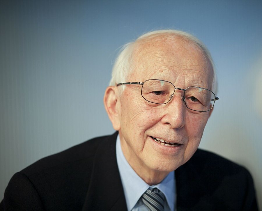 Fumihiko Maki portréja