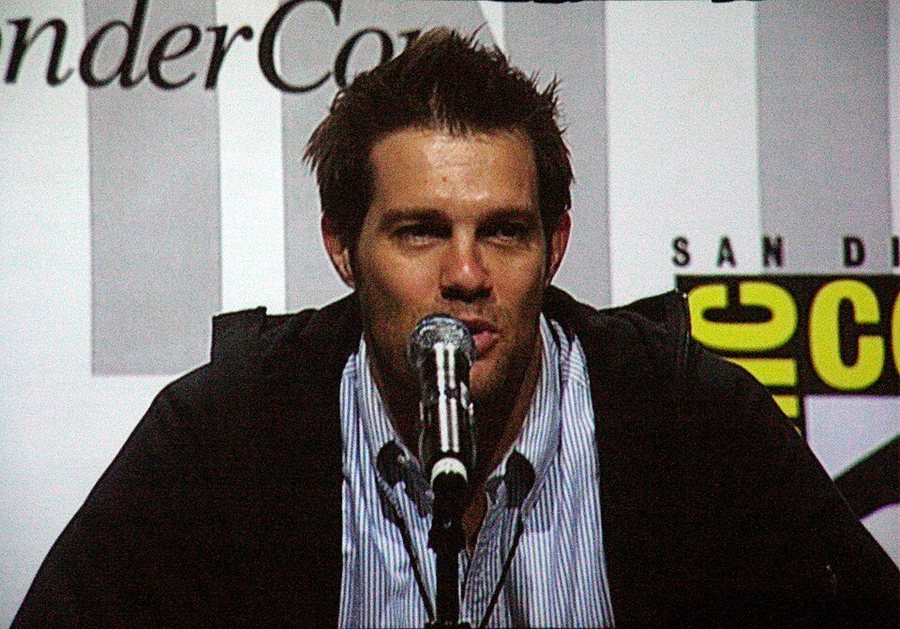Geoff Stults portréja
