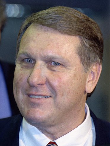 James P. Hoffa portréja