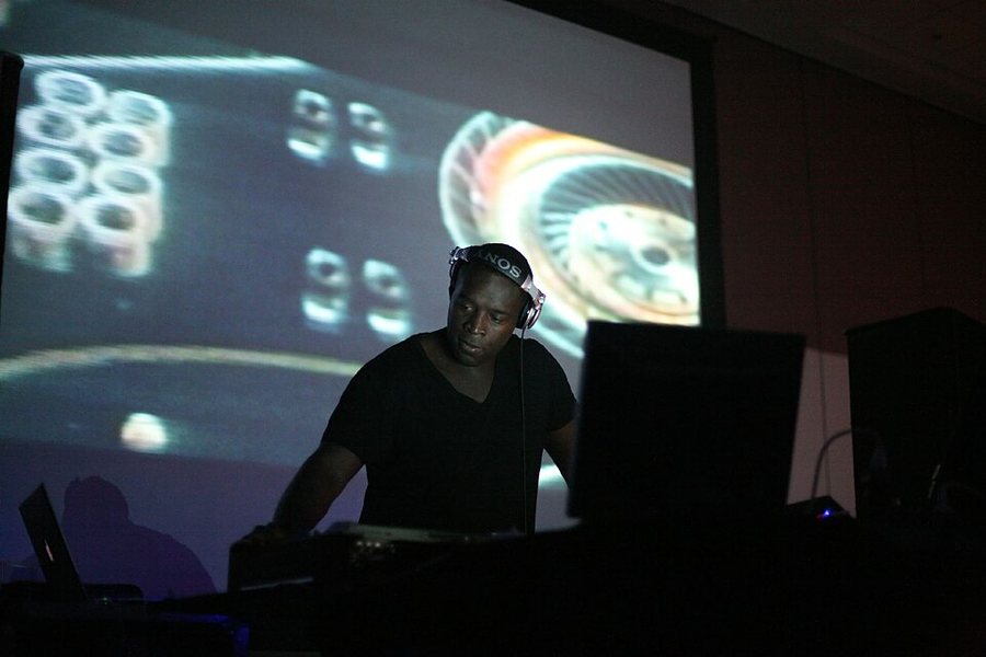 Kevin Saunderson portréja
