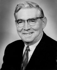 Patrick V. McNamara portréja