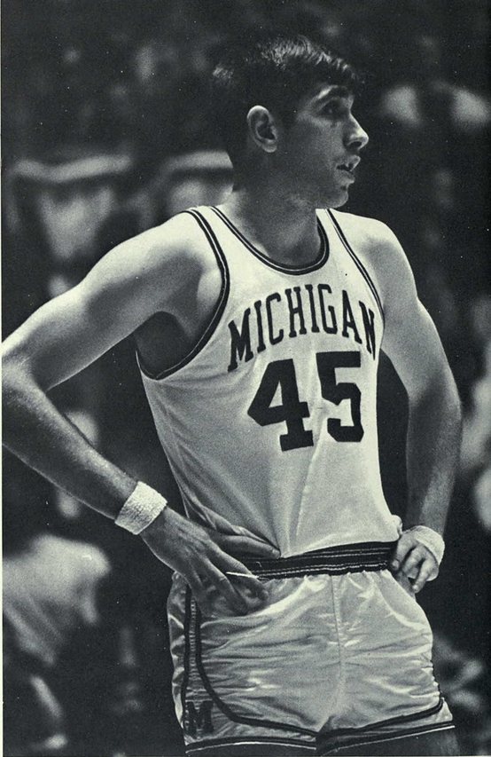 Rudy Tomjanovich portréja