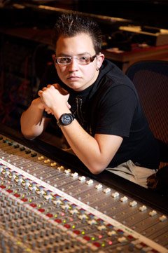Sean Forbes portréja