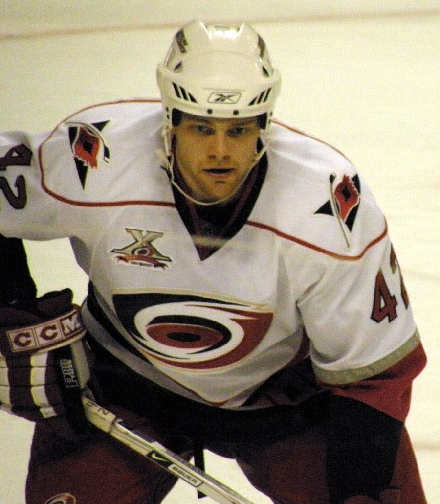 Tim Gleason portréja