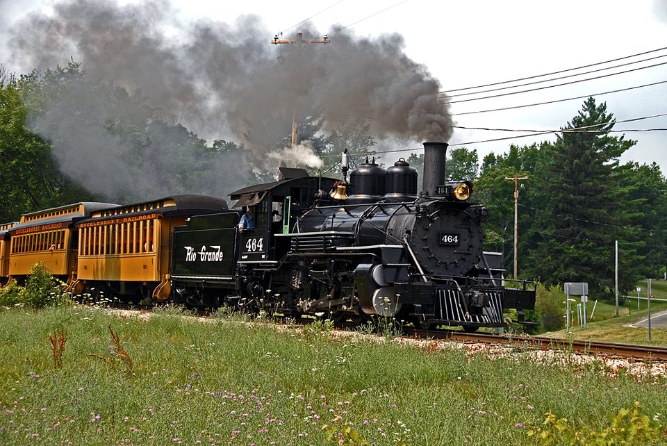 A 464-es, egykor a Denver and Rio Grande Westernen futó gőzmozdony a Huckleberry Railroadon (2009)