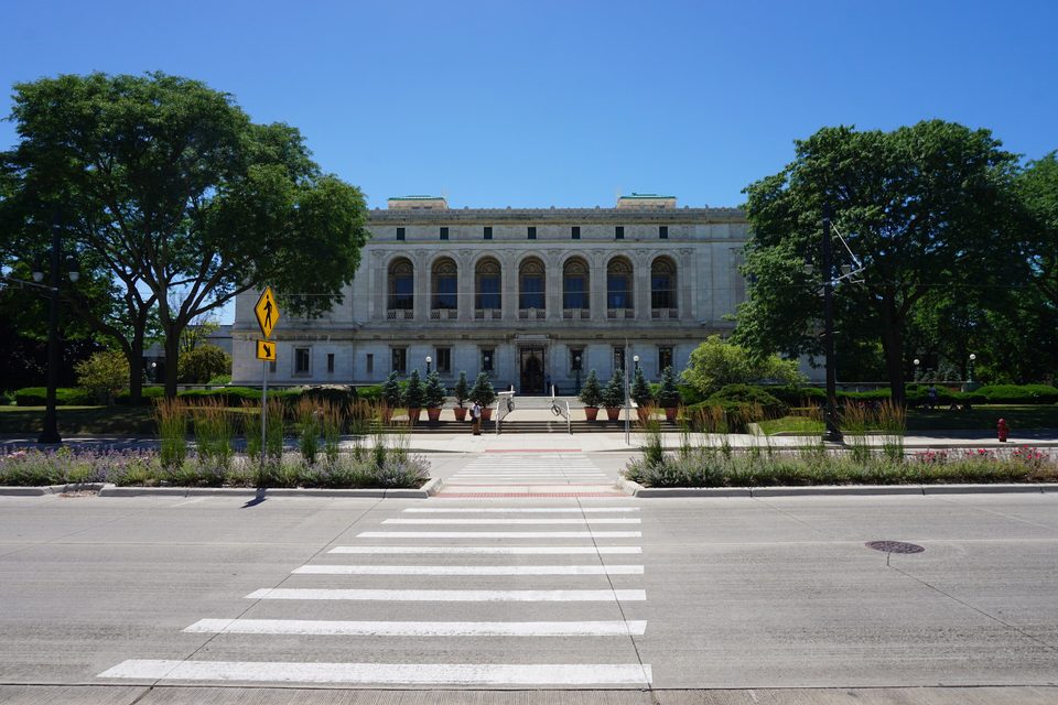 The Detroit Public Library’s marble facade on Woodward (2018)
