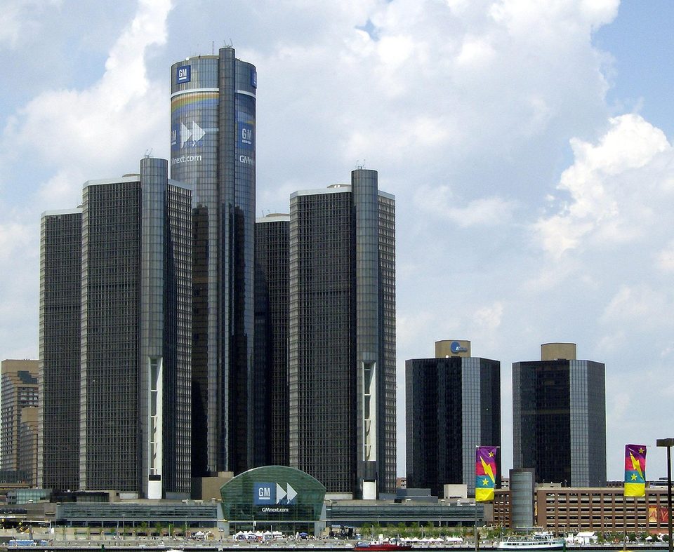 All seven towers from Windsor in July 2008, with the new GM logo wraps