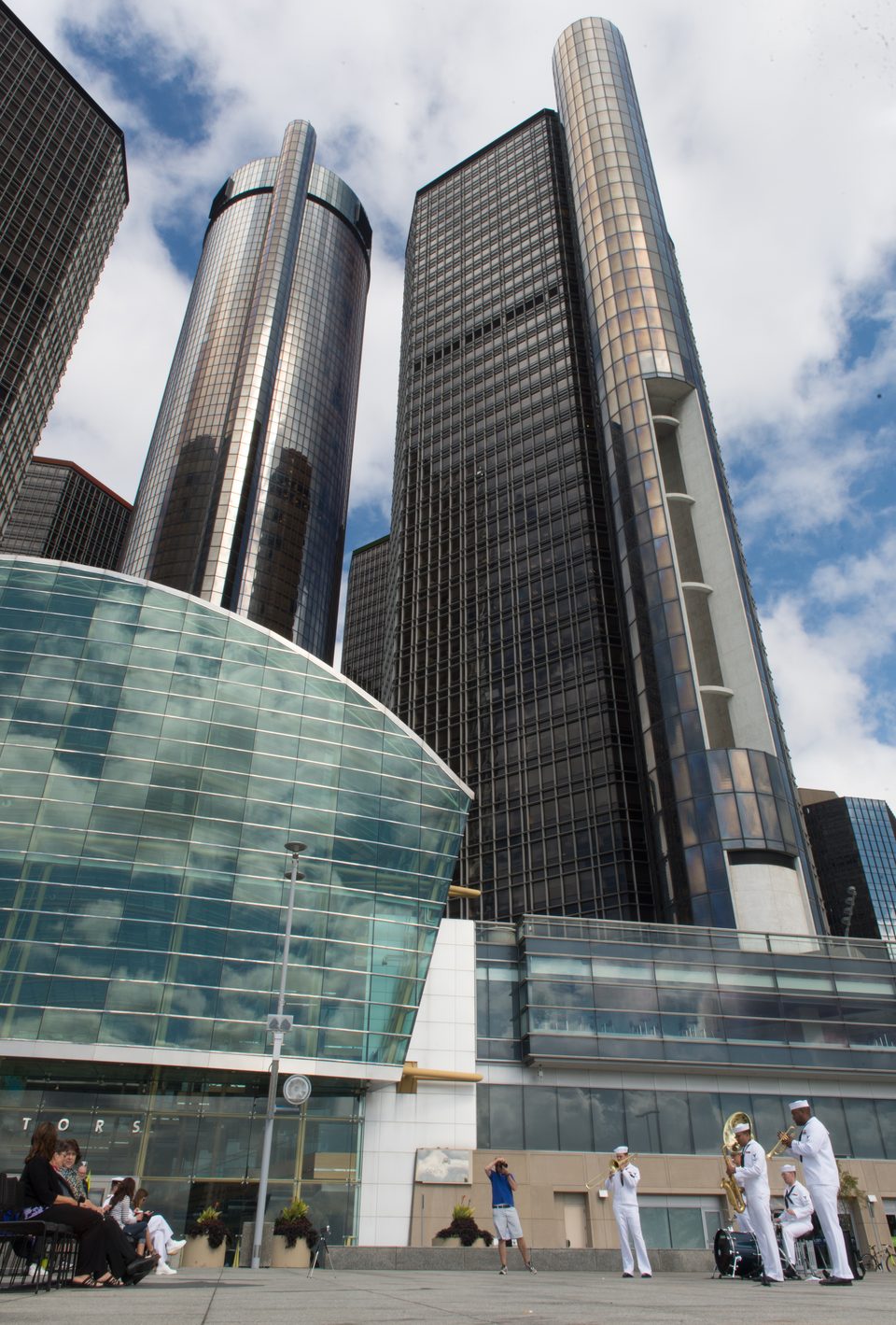 The U.S. Navy’s Great Lakes Brass Band performing outside the Renaissance Center on August 26, 2015