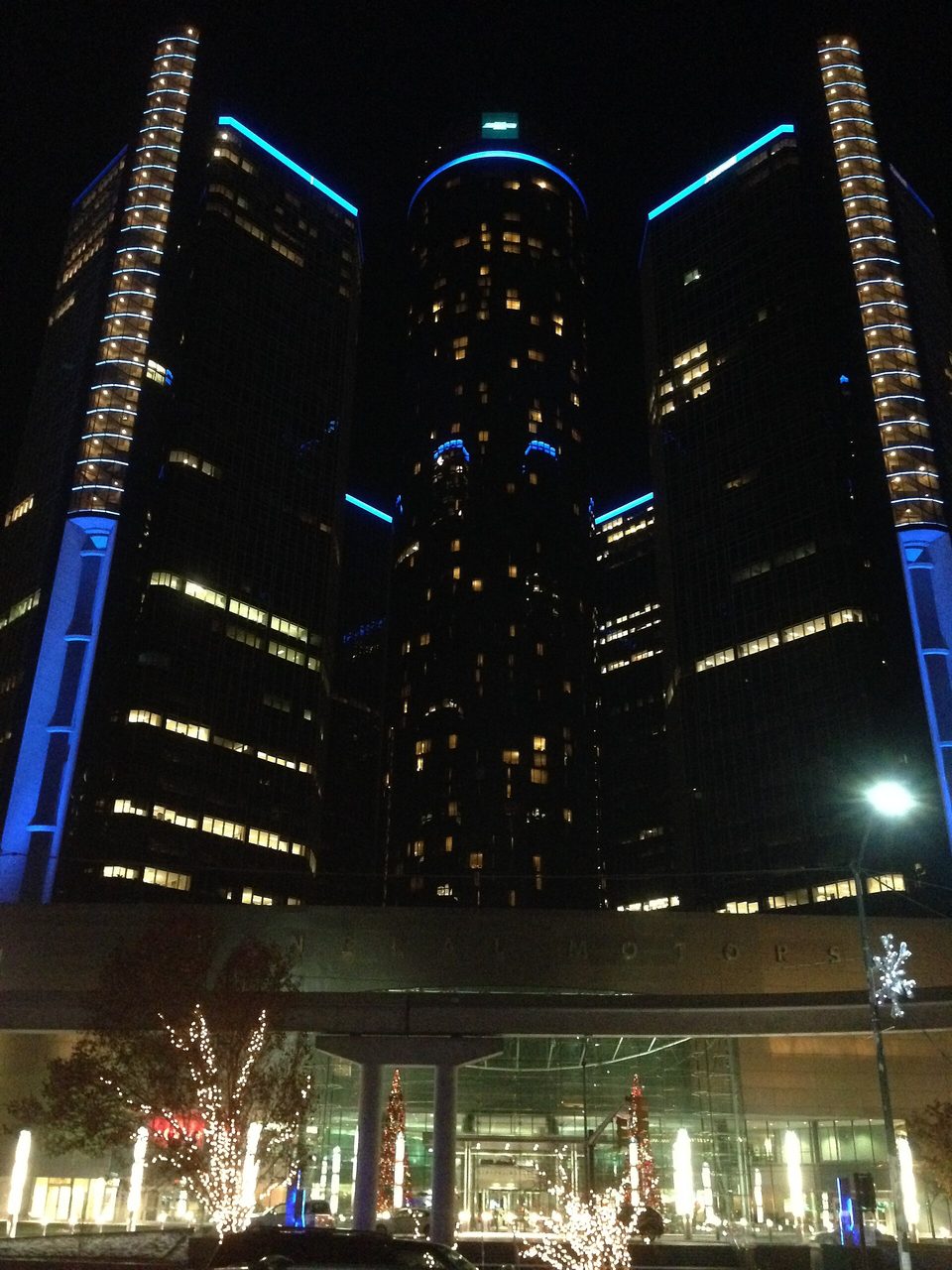The GM headquarters’ blue lights and holiday string lights at the Jefferson Avenue entrance, November 2013